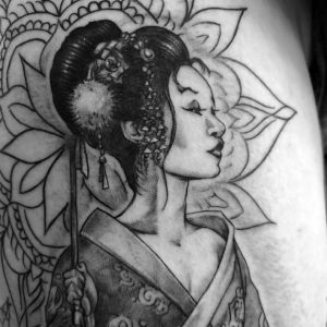 Tattoo München Geisha tätowieren