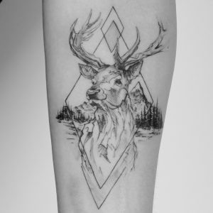 Tattoo München Hirsch tätowieren